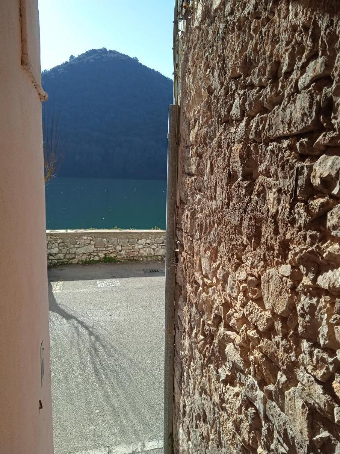 Le Finestre Sul Lago Piediluco Exterior photo